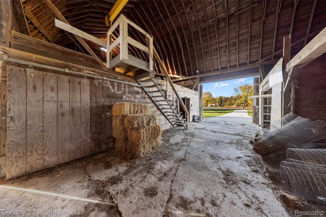 7359 Saint Clair Hwy Highway, East China Township, MI 48054