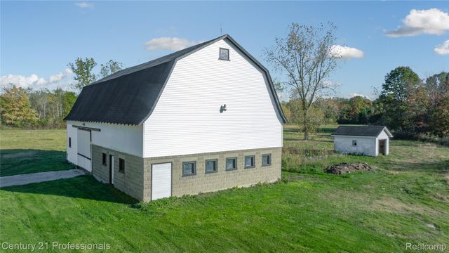 7359 Saint Clair Hwy Highway, East China Township, MI 48054
