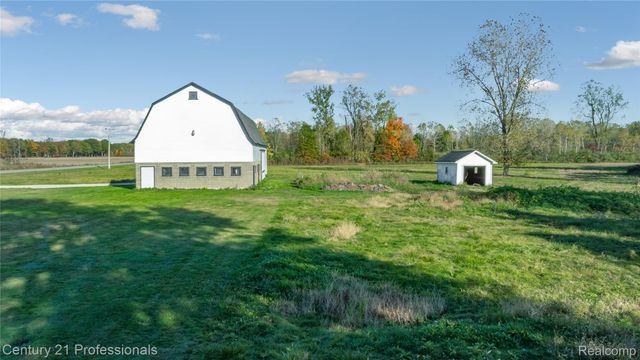 7359 Saint Clair Hwy Highway, East China Township, MI 48054