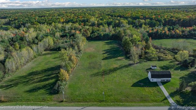 7359 Saint Clair Hwy Highway, East China Township, MI 48054