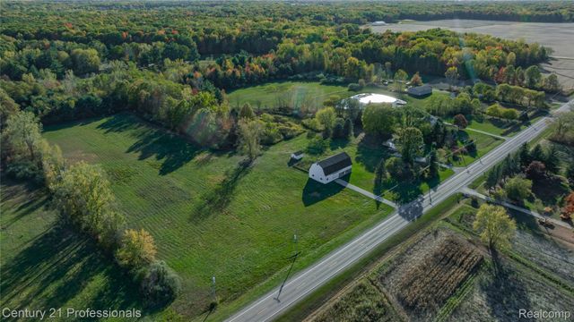 7359 Saint Clair Hwy Highway, East China Township, MI 48054