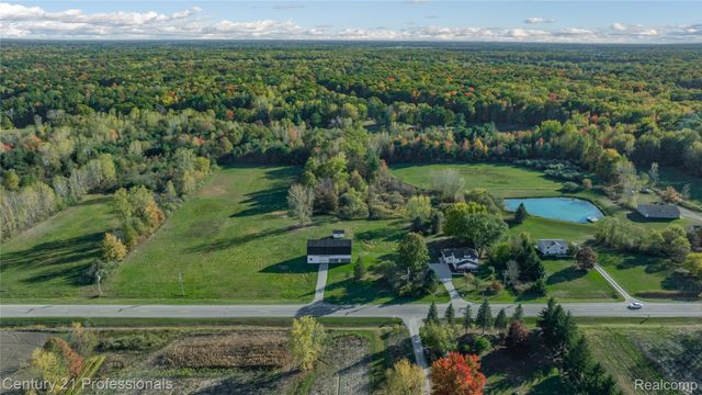 7359 Saint Clair Hwy Highway, East China Township, MI 48054