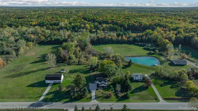 7359 Saint Clair Hwy Highway, East China Township, MI 48054