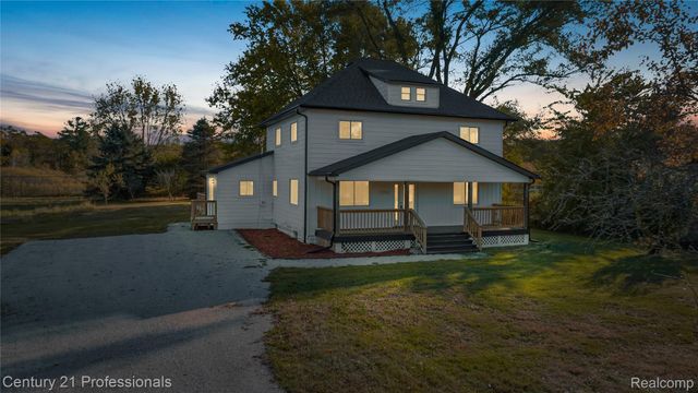 7359 Saint Clair Hwy Highway, East China Township, MI 48054