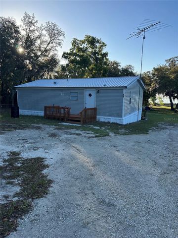 212 ASHLEY STREET, Hawthorne, FL 32640