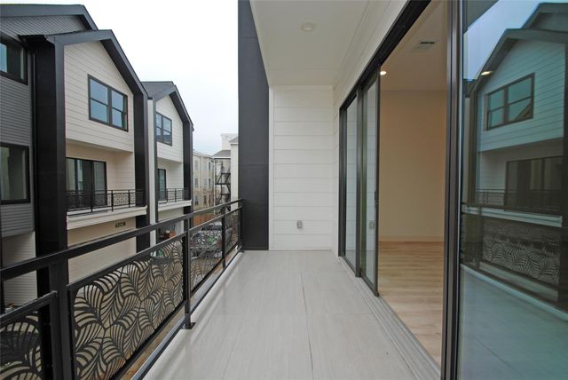 6310 Illinois Street B, Houston, TX 77021