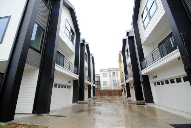 6310 Illinois Street B, Houston, TX 77021