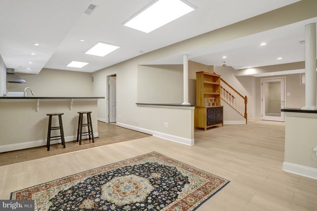 5688 TOWER HILL CIR, Alexandria, VA 22315
