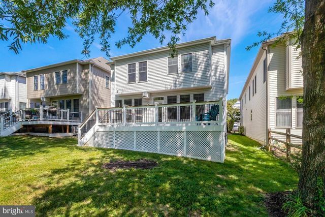 5688 TOWER HILL CIR, Alexandria, VA 22315