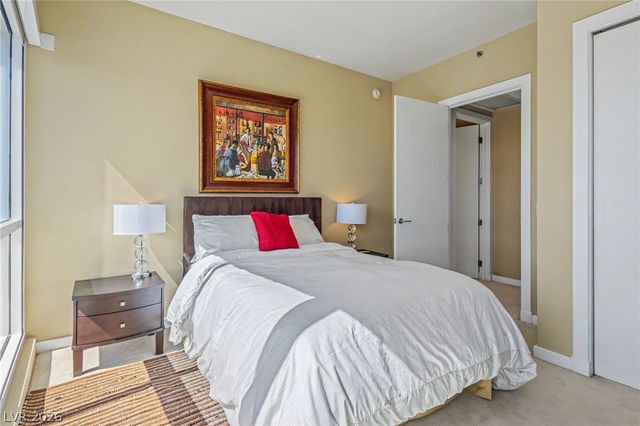 4525 Dean Martin Drive 2012, Las Vegas, NV 89103