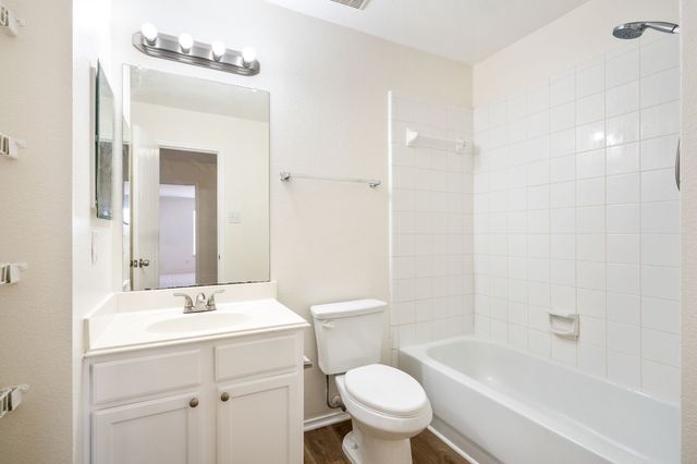 1626 White Oak Drive, Anna, TX 75409