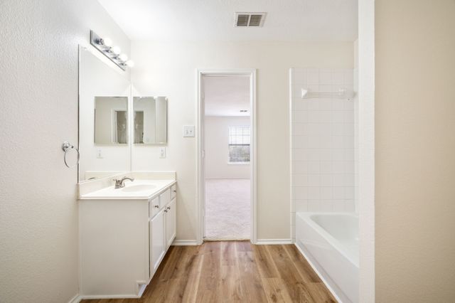 1626 White Oak Drive, Anna, TX 75409