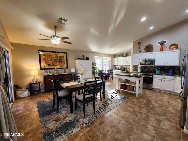 15548 W CATALINA Drive, Goodyear, AZ 85395