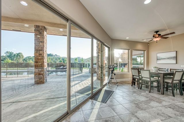 14209 Academy Oaks Ln, Clovis, CA 93619