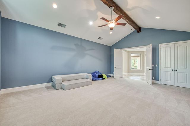 14209 Academy Oaks Ln, Clovis, CA 93619