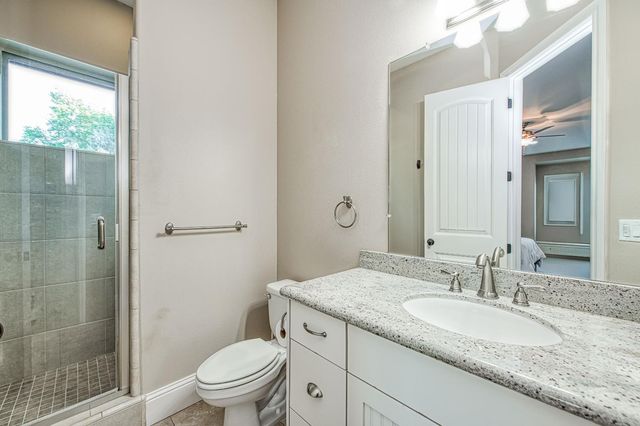 14209 Academy Oaks Ln, Clovis, CA 93619