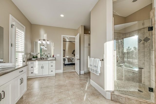 14209 Academy Oaks Ln, Clovis, CA 93619