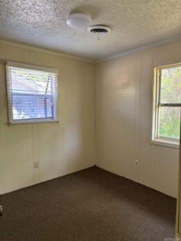 527 Carver Ave, Camden, AR 71701