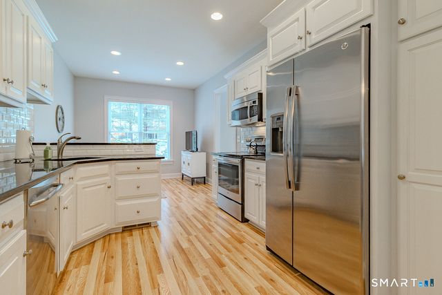 138 Bradford Walk 138, New Britain, CT 06053