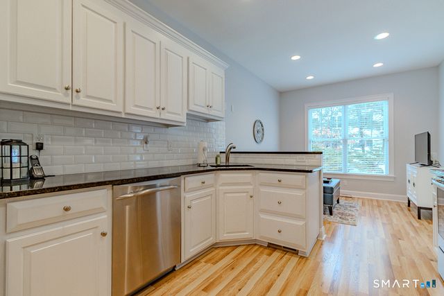 138 Bradford Walk 138, New Britain, CT 06053