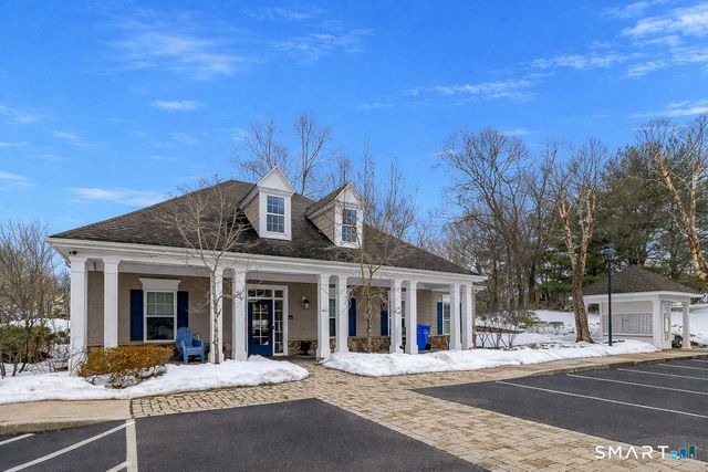 138 Bradford Walk 138, New Britain, CT 06053