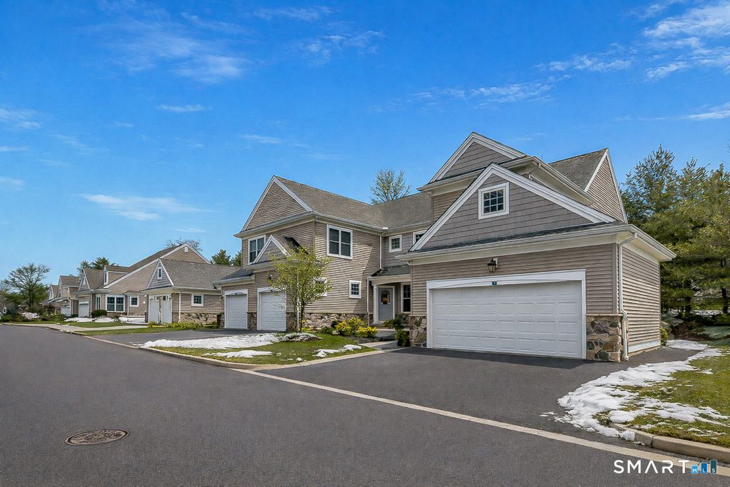 138 Bradford Walk 138, New Britain, CT 06053