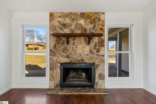 2305 Millgate Road, Anderson, SC 29621