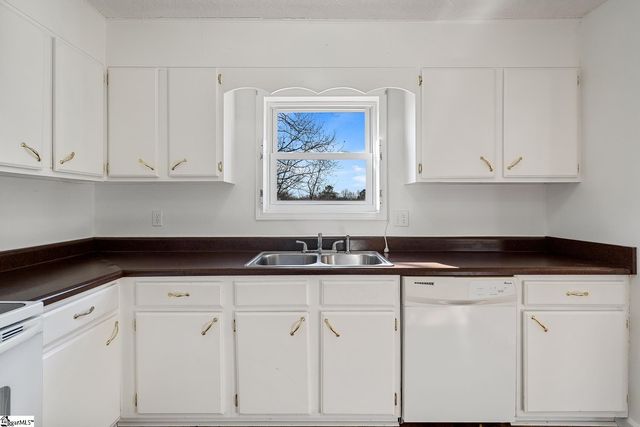 2305 Millgate Road, Anderson, SC 29621