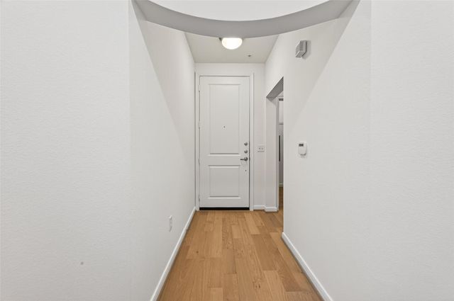 505 Jackson Hill Street 404, Houston, TX 77007