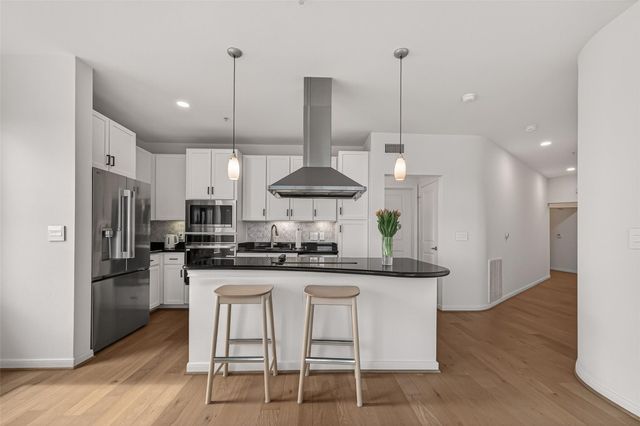 505 Jackson Hill Street 404, Houston, TX 77007