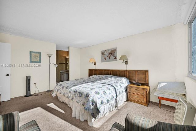 7135 Collins Ave 435, Miami Beach, FL 33141