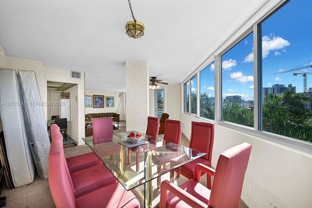 7135 Collins Ave 435, Miami Beach, FL 33141