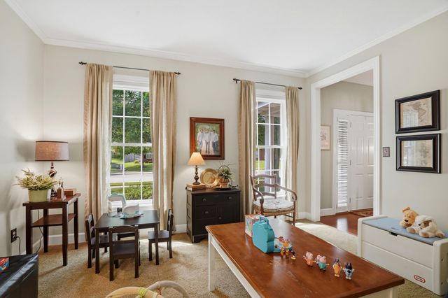 4012 CURT DR, Columbia, MO 65203