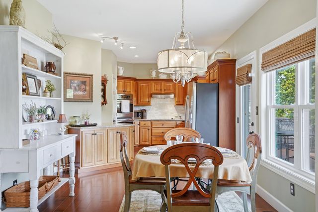 4012 CURT DR, Columbia, MO 65203