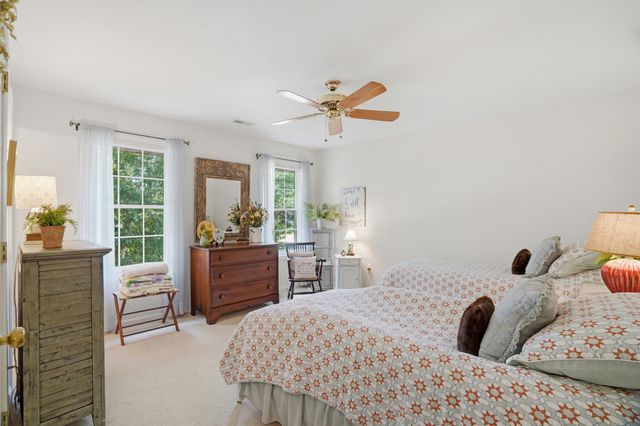 4012 CURT DR, Columbia, MO 65203