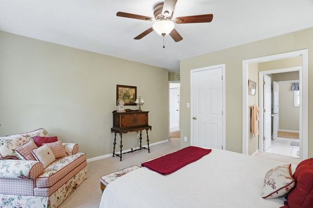 4012 CURT DR, Columbia, MO 65203