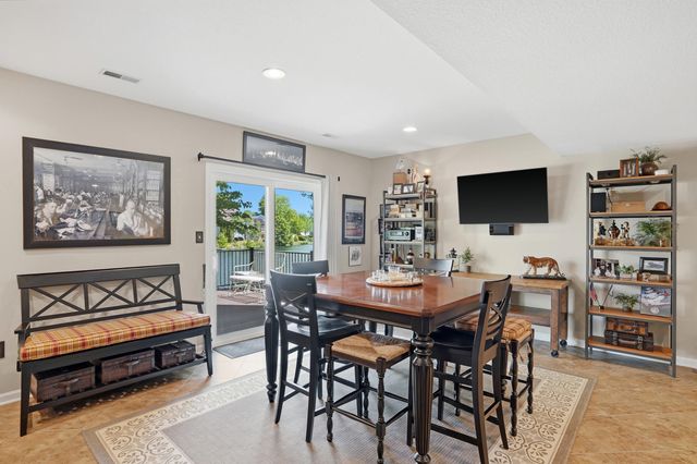 4012 CURT DR, Columbia, MO 65203