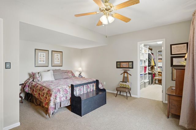 4012 CURT DR, Columbia, MO 65203