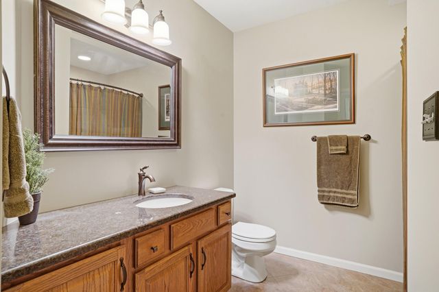 4012 CURT DR, Columbia, MO 65203