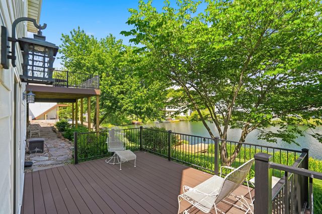 4012 CURT DR, Columbia, MO 65203