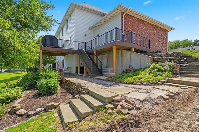 4012 CURT DR, Columbia, MO 65203