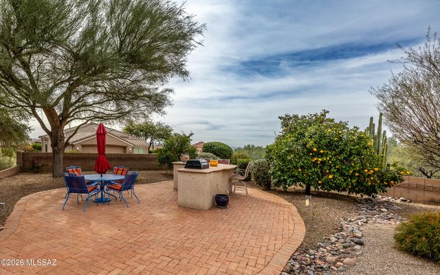 13674 N Nightstar Court, Marana, AZ 85658