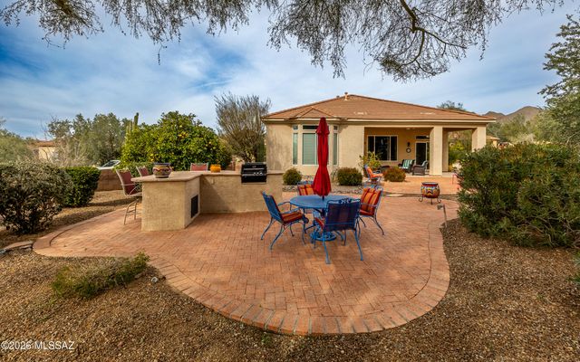 13674 N Nightstar Court, Marana, AZ 85658