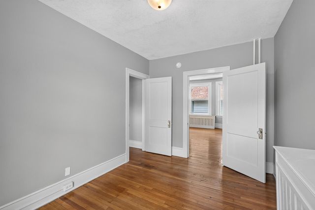 757 Laurel Avenue, Saint Paul, MN 55104