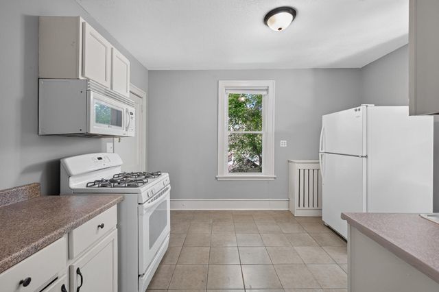 757 Laurel Avenue, Saint Paul, MN 55104