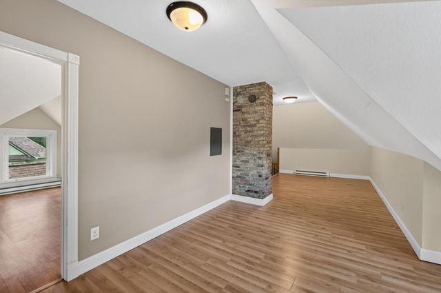 757 Laurel Avenue, Saint Paul, MN 55104