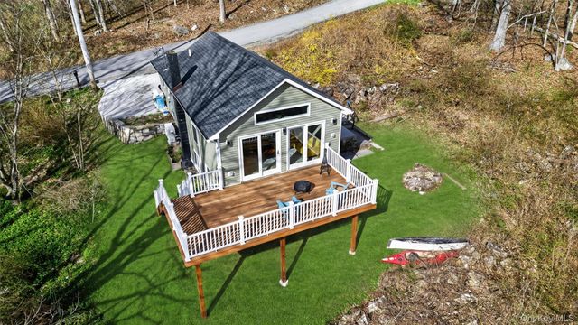 13 Ripley Road, Patterson, NY 12563
