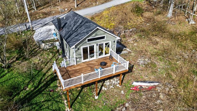 13 Ripley Road, Patterson, NY 12563