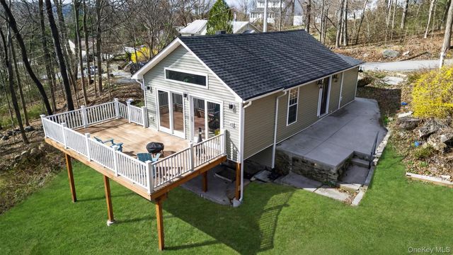 13 Ripley Road, Patterson, NY 12563