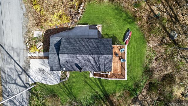 13 Ripley Road, Patterson, NY 12563